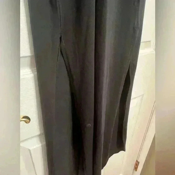 Lululemon Restore & Revitalize Black Maxi Dress Sleeveless Criss Cross - Size 6 - Picture 6 of 11